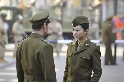 斓曦《黎明前的抉择》饰演的左少卿