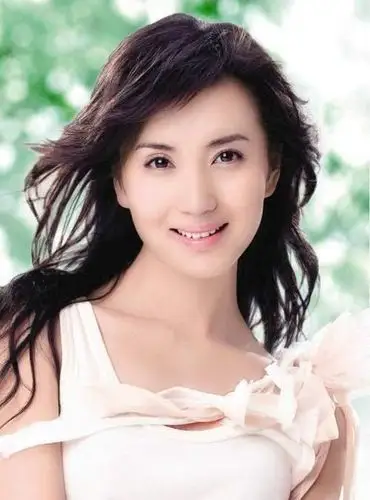 陈好中戏教授身份遭质疑后,已从教授调到一级演员,万人迷被锤塌