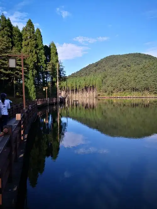 美丽的宜春月亮湖