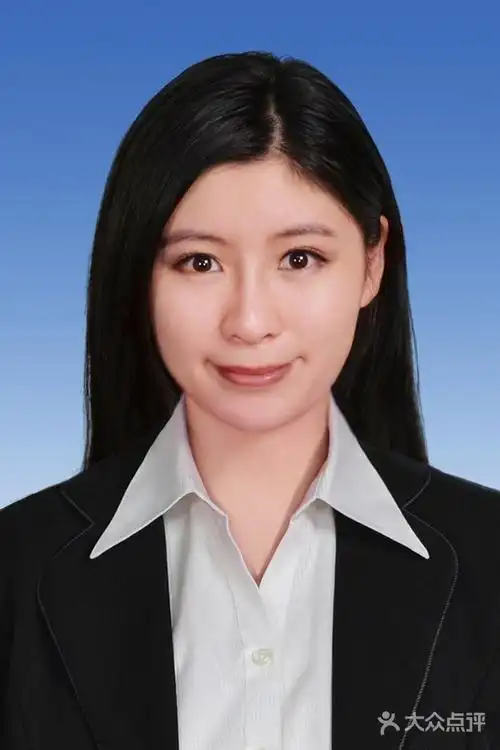 美女正装证件照