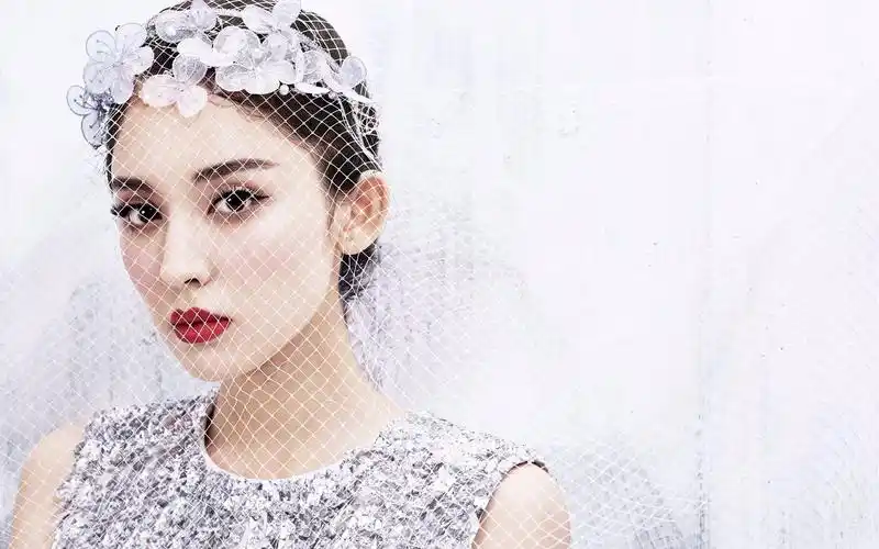 抛开丑闻黑历史,古力娜扎的衣品美上天_哔哩哔哩 (゜-゜)つロ 干杯