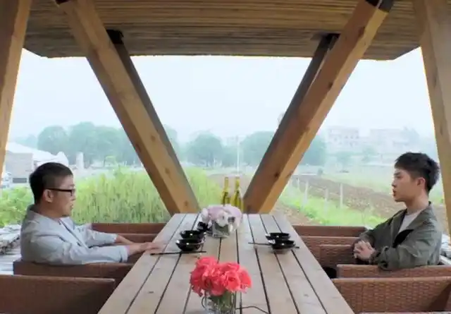 马伯骞回农村体验生活住进父亲马清运亲自设计的房子环境超美