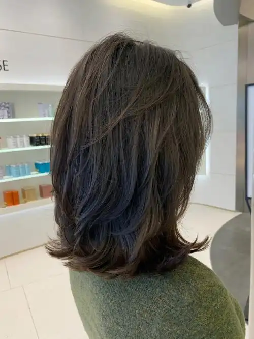 街原创烫发作品～#上海烫发 #上海发型师上海气垫烫 #上海中长发烫发