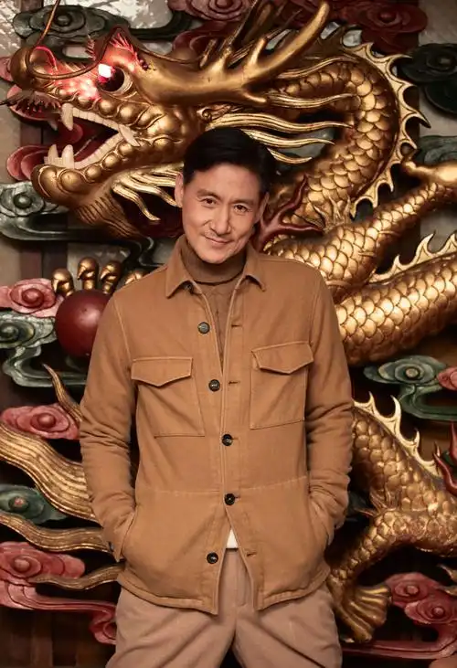 迄今为止,张学友已经差不多有十年时间没拍过新年照片,他也高兴的表示