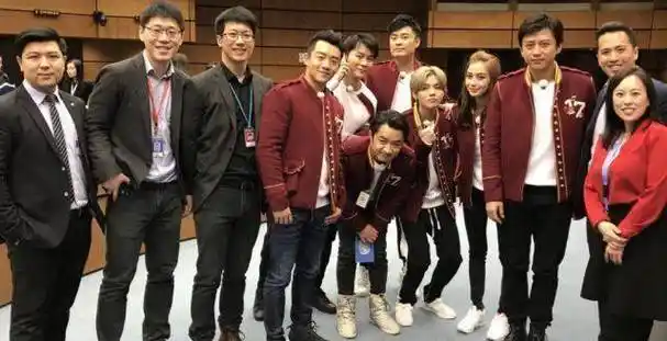 28岁的鹿晗和29岁的杨颖最新同框,到底是谁变了?_baby_进行_关晓彤