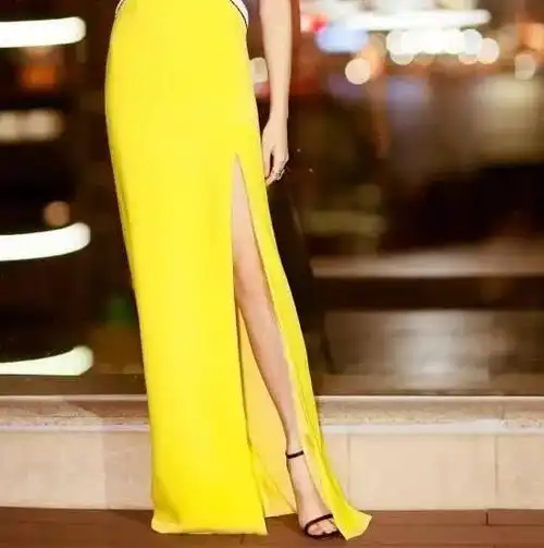 女明星为什么钟爱一字带高跟凉鞋?看杨幂,赵丽颖穿搭你就知道了