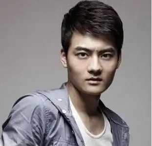 男生斜刘海发型(非主流斜刘海发型男) - 月牙知识库