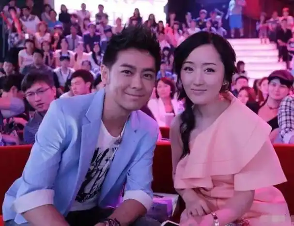 46岁杨钰莹终于要结婚了没想到结婚对象会是他网友祝福她