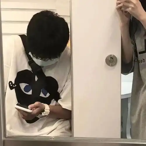 ins一对两张真人恩爱情头