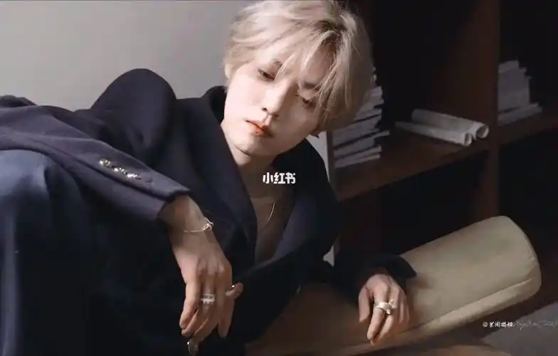 鹿晗头像壁纸来一波