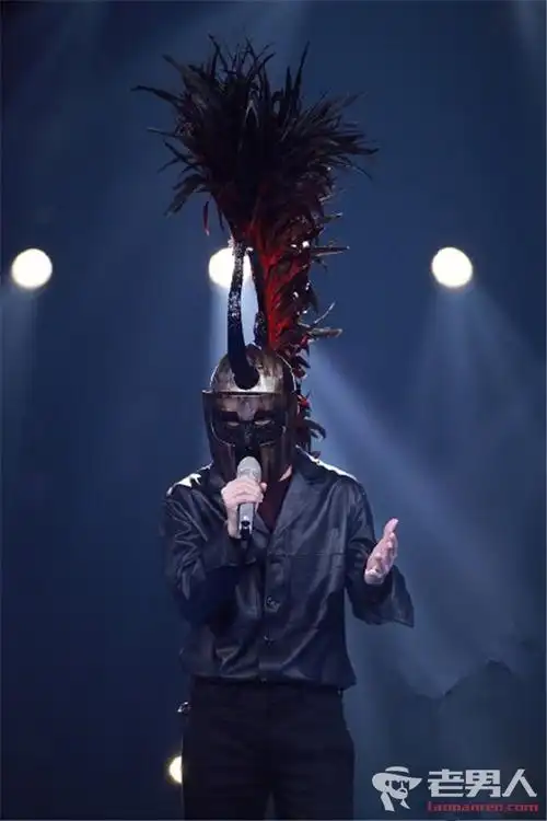 《蒙面唱将2》爱发呆的红骑士身份揭秘 他是陈楚生吗 / 比乐族