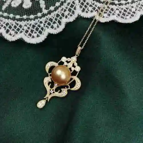 925银镀金镶嵌浓金色珍珠项链