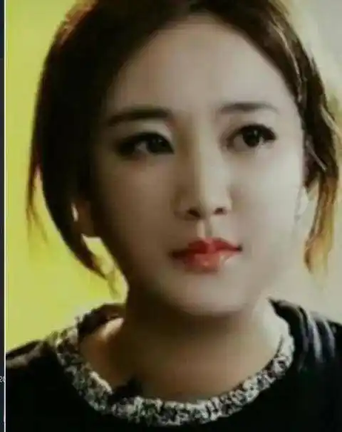 贾玲曾经也是瘦过的 年轻时完全就是初恋脸_网友_冯巩_照片