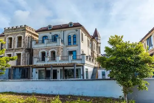 华侨城天麓莱茵庄园城堡别墅5房2厅超大院子包场