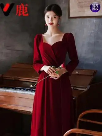 雅鹿敬酒服新娘女装23春秋季新款结婚复古晚礼服显瘦礼服裙平时可穿