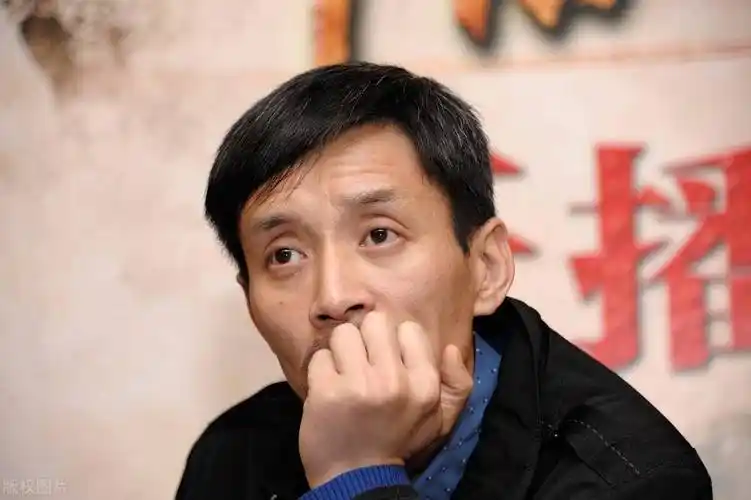 52岁的田小洁,中年离婚后娶女神江珊,努力多年终有了老戏骨风范_工作_