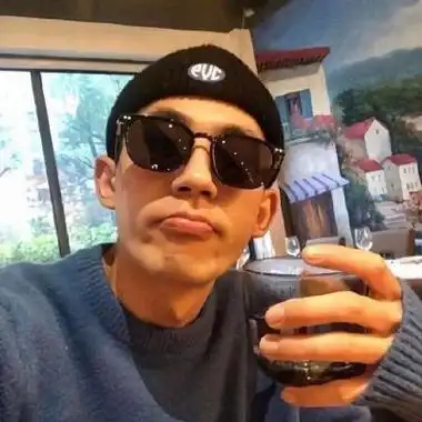 2021痞帅男孩头像很酷痞帅的样子是不是比较拽呢