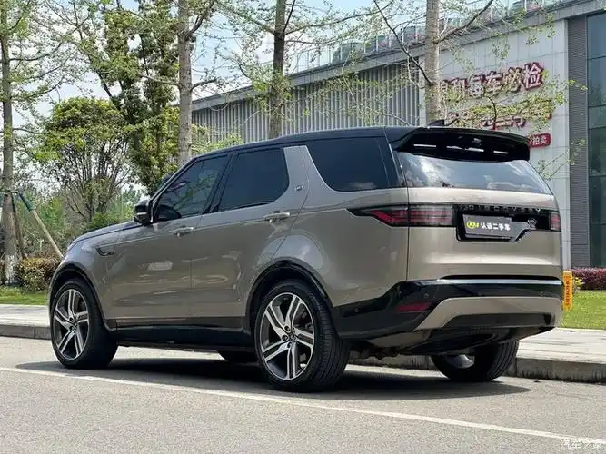 出一台21年发现5路虎发现2021款360psr