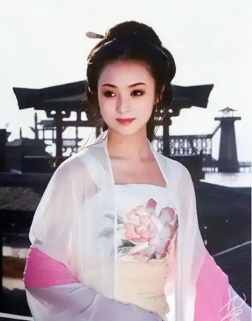 影视剧中"一颦一笑美如画"的古装美女,哪个令你一眼万年定终身,影视剧