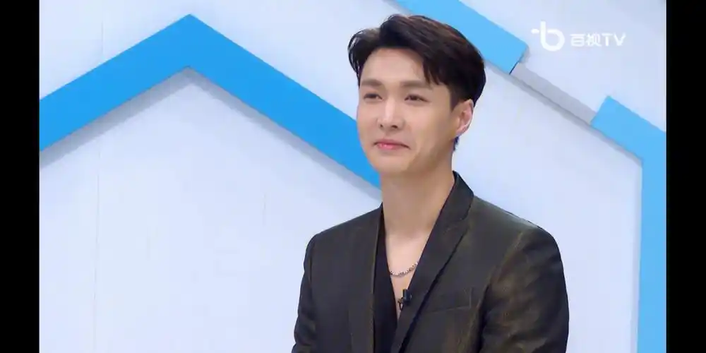 集美们有没有推荐一点关于张艺兴演的电影或综艺节目呀.