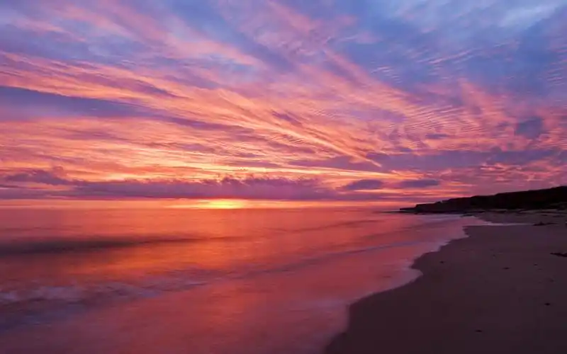 精选海边沙滩夕阳落日唯美图片电脑桌面壁纸下载