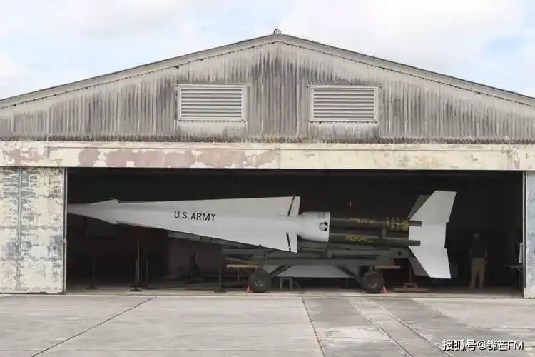 美国奈基大力神核防空导弹可装2万吨核弹头专打苏联轰炸机