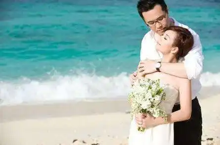 p>梁静茹(fish leong),本名梁翠萍,1978年6月16日出生于马来西亚