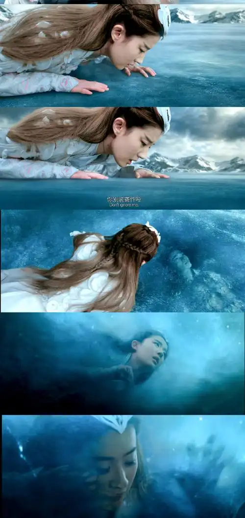 刘亦菲对白浅的塑造,仪容体态处处透露着上神的大气与尊贵;素素的活现