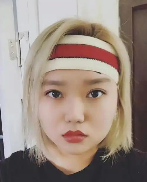 一张照片彻底戳穿李雪琴的实力不止北大才女这么简单