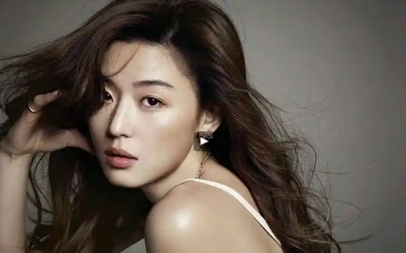 活动作品全智贤40岁算什么老娘依旧天下最美