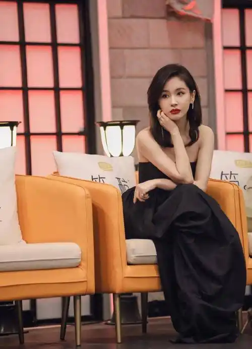 原创听姐说预告曝光王子文自曝身高159cm但气场真挺强的