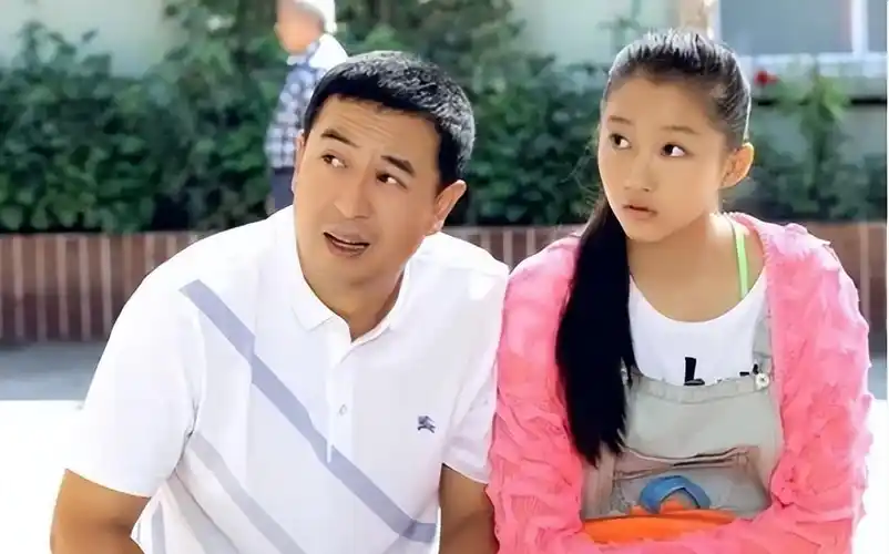 关晓彤,是时候清醒了_口碑_演技_青春