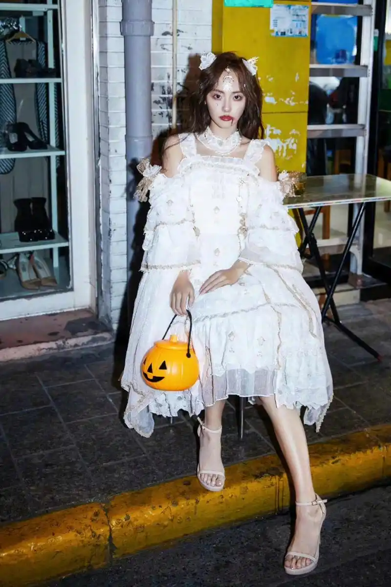 张嘉倪  一字高跟鞋美jio丫