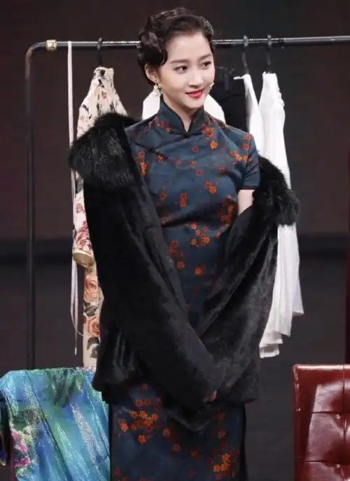 关晓彤民国装,热巴民国装,张雪迎民国装,看到鞠婧祎:更胜一筹_旗袍