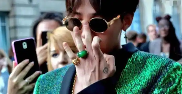 啥叫帅哥配好烟看权志龙的抽烟装网友零零后不敢模仿