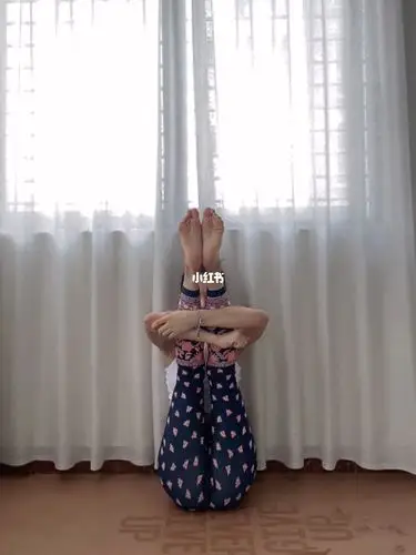 花花瑜伽裤真的像奶奶穿的花裤子吗