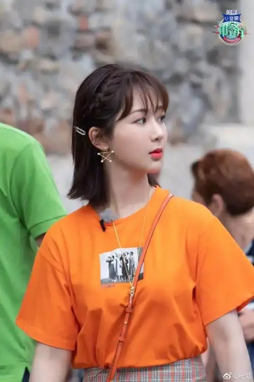 杨紫《中餐厅》20 款编发盘点来了!_发型