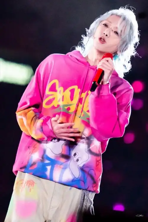 华晨宇希望2024厨艺进步##2023华晨宇火星演唱会