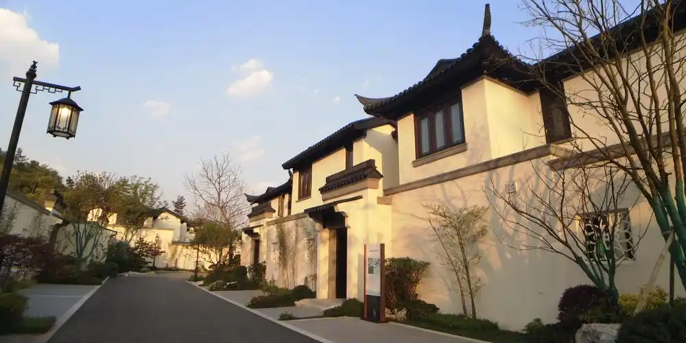 湖州中式合院别墅.380万起.望竹山