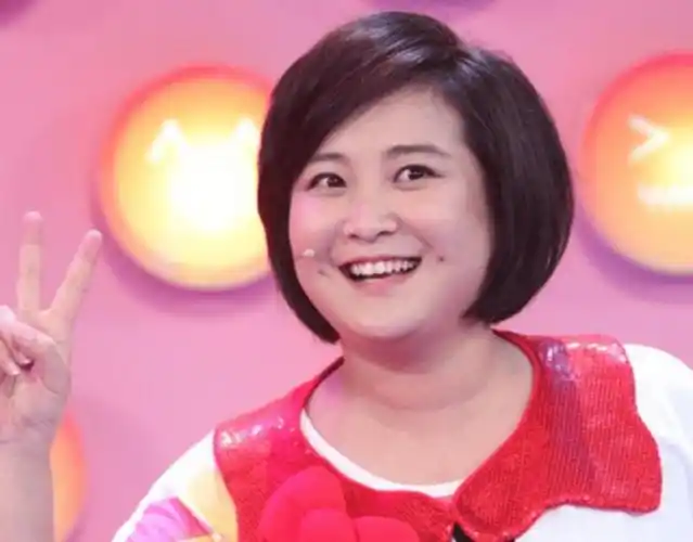 一张照片,揭露了贾玲口碑崩塌的真相,郭德纲说的话有人信了