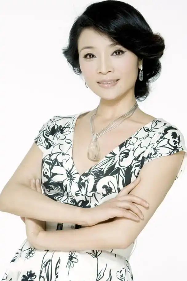 著名歌唱家李丹阳:如今57岁仍单身,将一辈子奉献给舞台事业