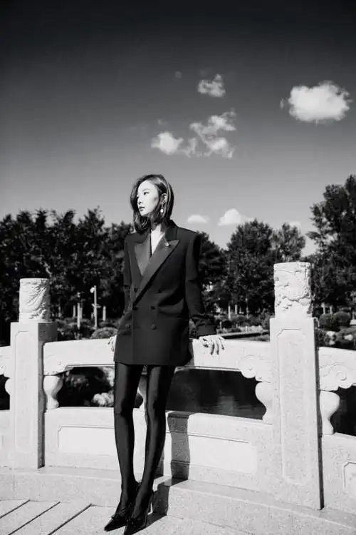 从《搜索》,《烈日灼心》,《后会无期》,到《边境风云》,《被光抓走的