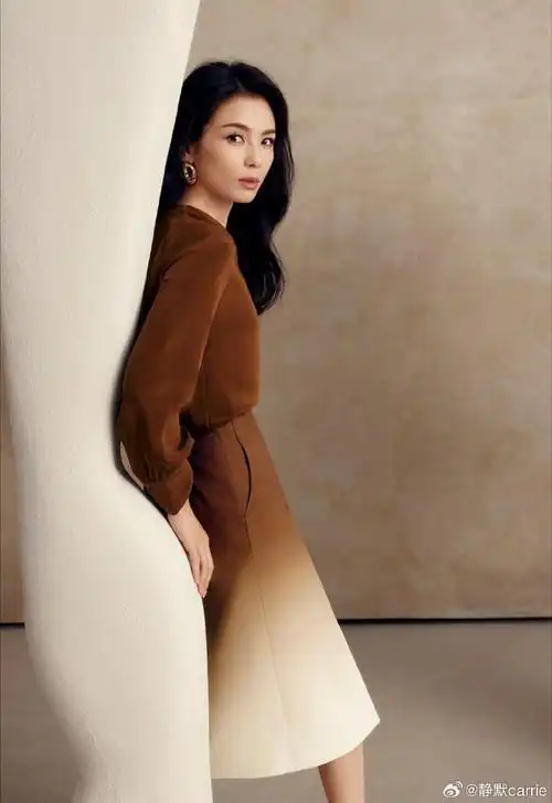 刘涛超话#yiner音儿品牌代言人刘涛#yiner 2024春季形象大片丨花与器