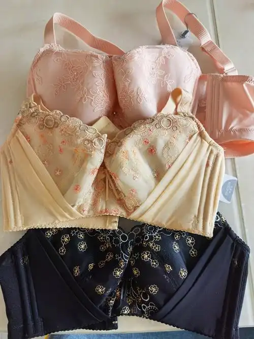 茜施尔收副乳内衣女夏薄款大胸显小聚拢胸罩美背调整型文胸s2378w