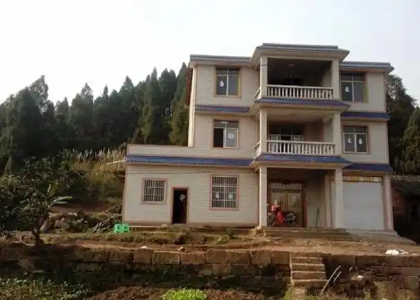 户口外迁的子女,能对农村老房子确权登记吗?哪种情况下不能确权