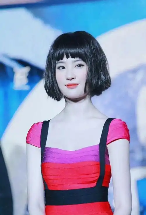 刘亦菲剪齐刘海长啥样?神仙姐姐秒变邻家女孩,全靠一张脸撑着|发型_网