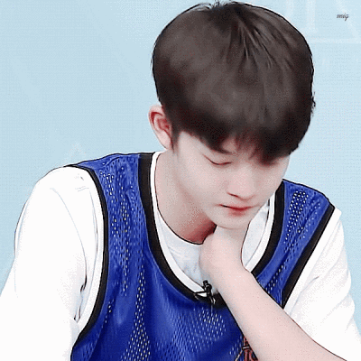 裴珍映 #小狼 #wanna·one #忘拿碗 #produce101·s2