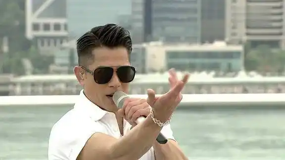 2020郭富城鼓舞动起来网上慈善演唱会演唱狂野之城好听