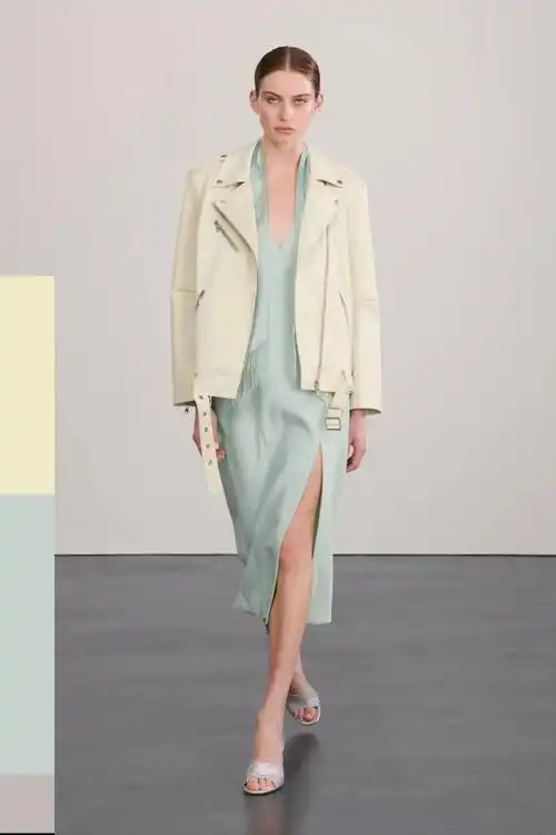 2024年春夏女装关键色彩:晨雾蓝-服装流行色彩-cfw服装设计网手机版