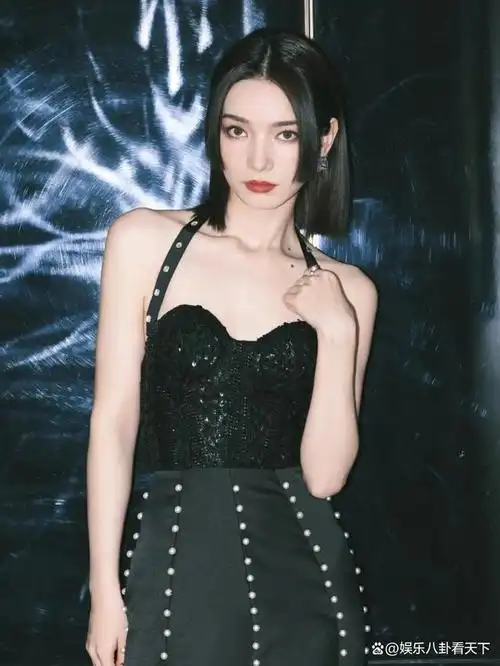 回顾新疆盛产美人10位风情女星个个貌似天仙甩白幼瘦几条街